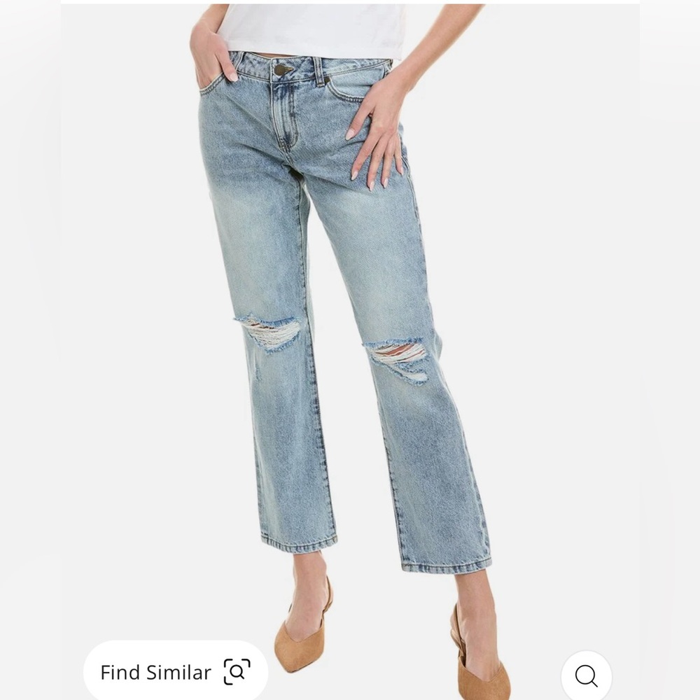 Cabi 100% Boyfriend Distressed Jeans NWOT